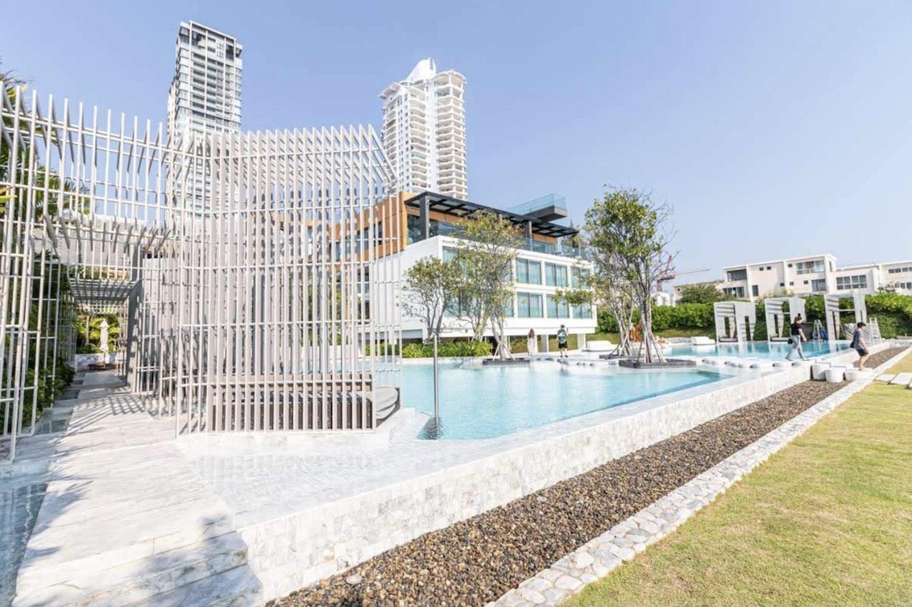 Veranda Residence By Goldstar Group Pattaya Bagian luar foto