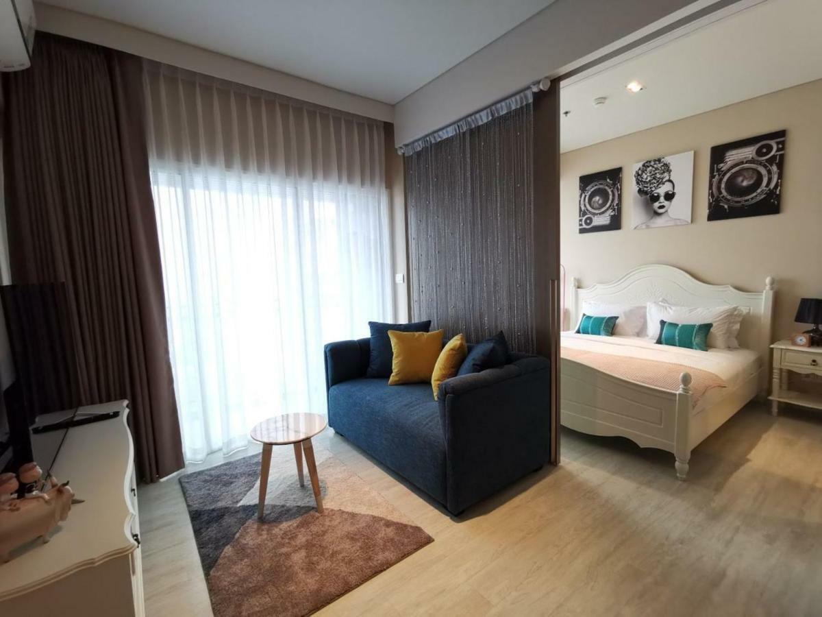 Veranda Residence By Goldstar Group Pattaya Bagian luar foto