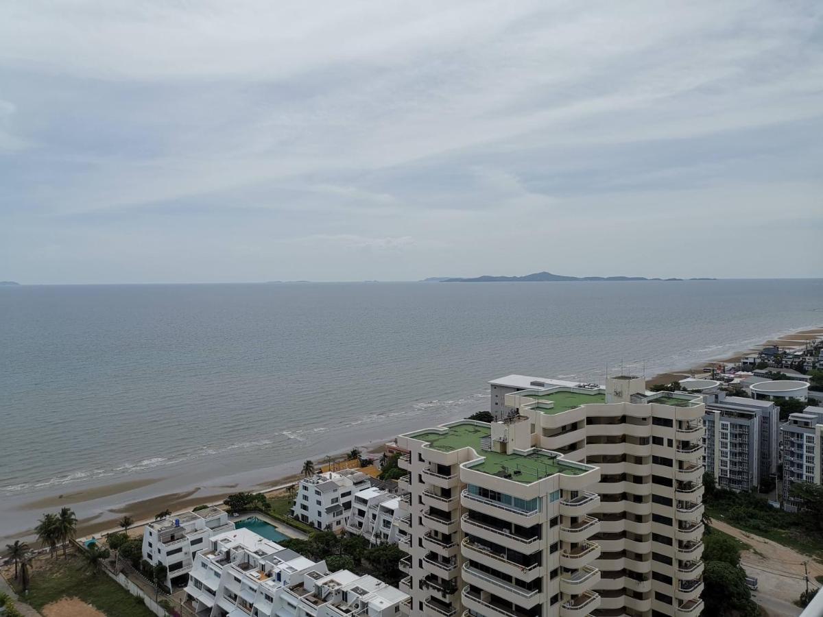 Veranda Residence By Goldstar Group Pattaya Bagian luar foto