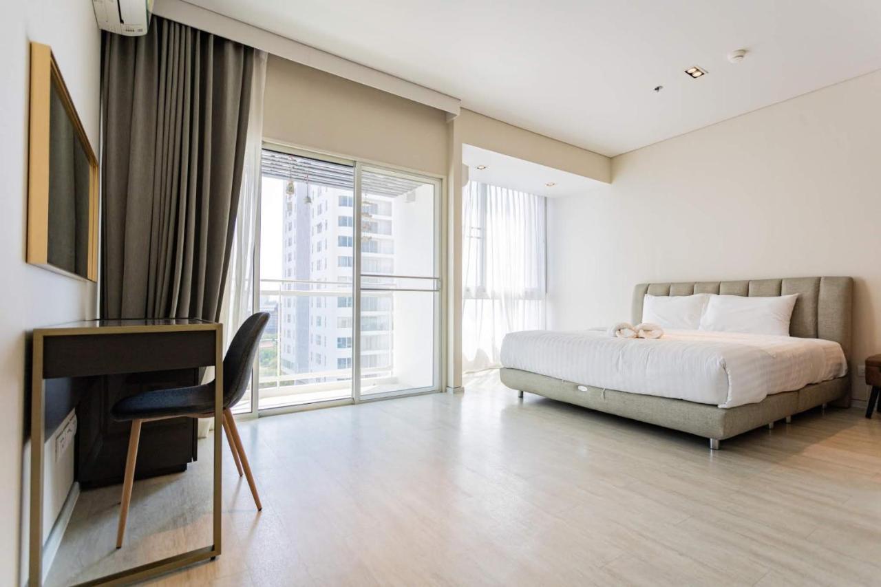 Veranda Residence By Goldstar Group Pattaya Bagian luar foto